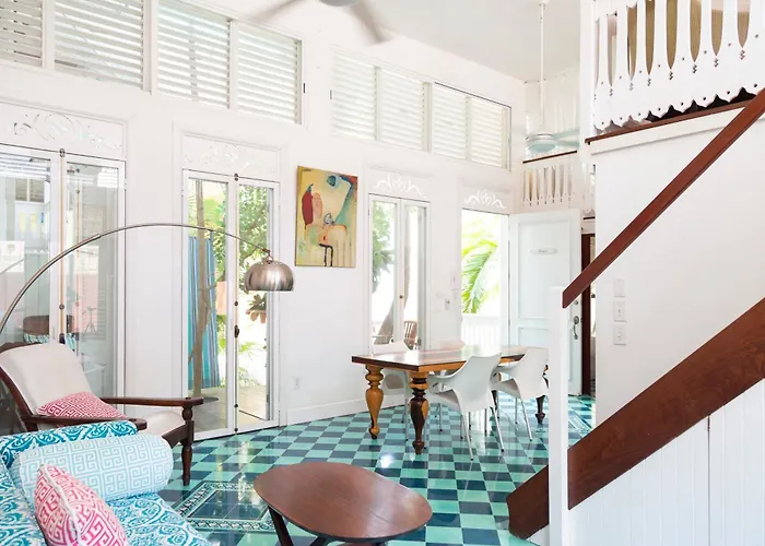 Antigua 2br Caribbean Oasis - Unique Design Near Appartement *